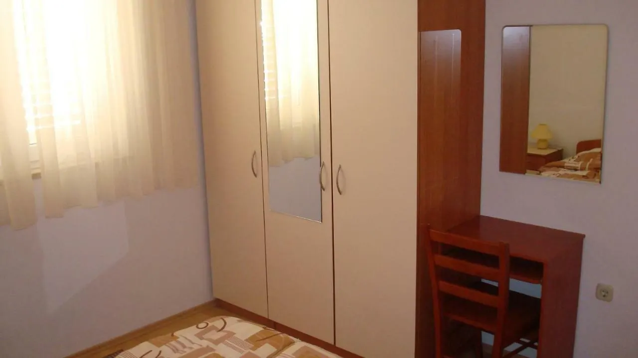 Guesthouse Villa Ljubica سولين 3*,